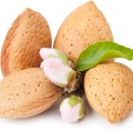 بادام قندی